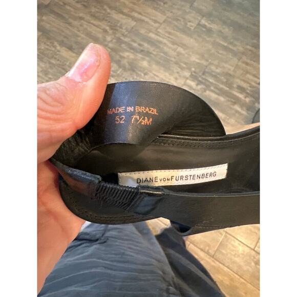 Diane Von Furstenberg Women's Natural Black Leather Wedges Sandal Size 7.5 - Picture 7 of 7